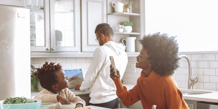 5 Types of Communication Styles in Families: Which One is Yours?